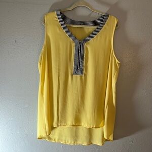 My Collection woman sleeveless, lightweight blouse. Size 2X
